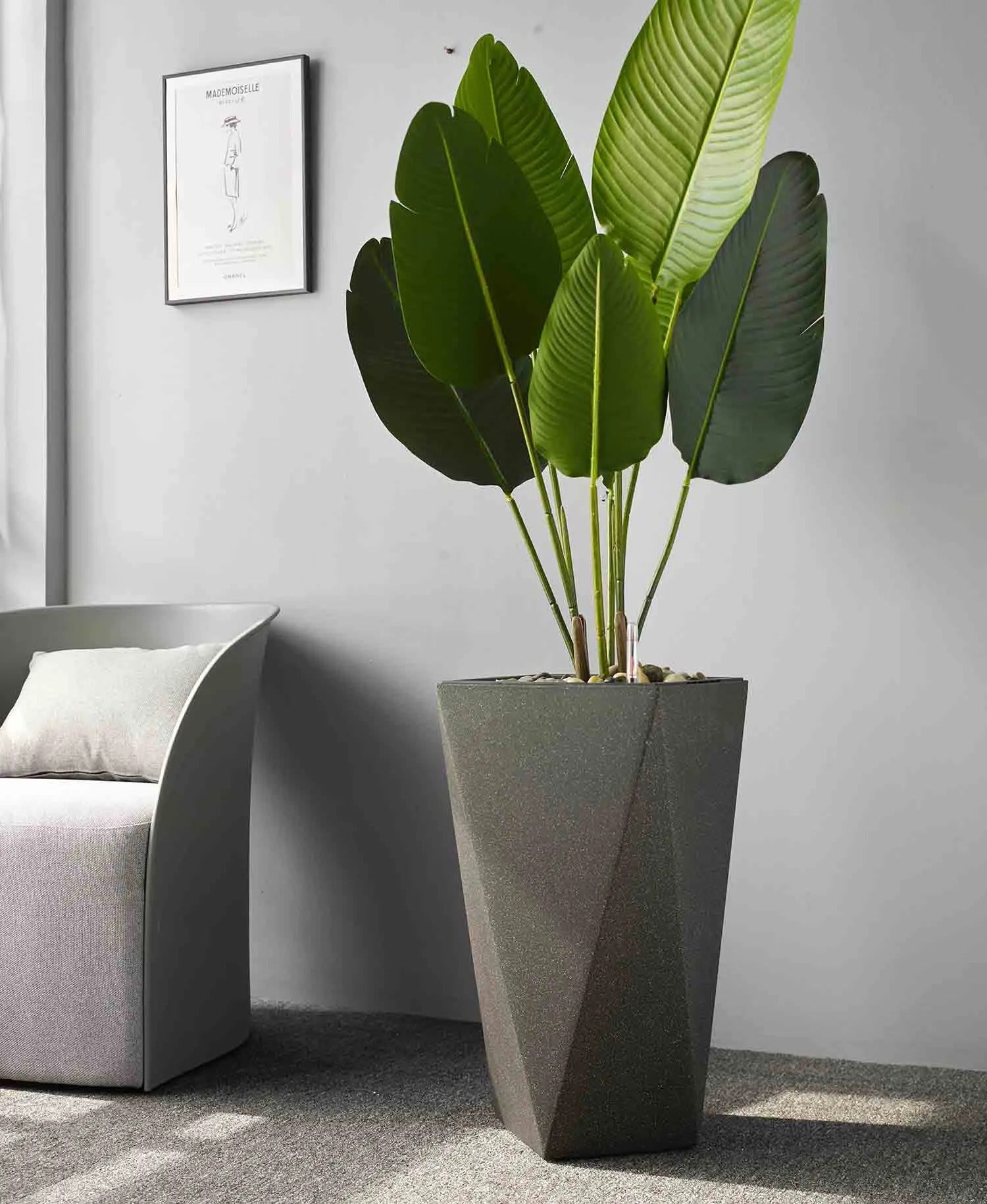 Diamond Tapered Fibre Pot | 20-Inches Tall